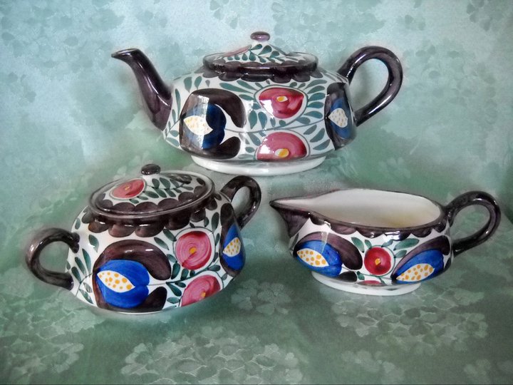 Persian ware tea set Persian ware tea set